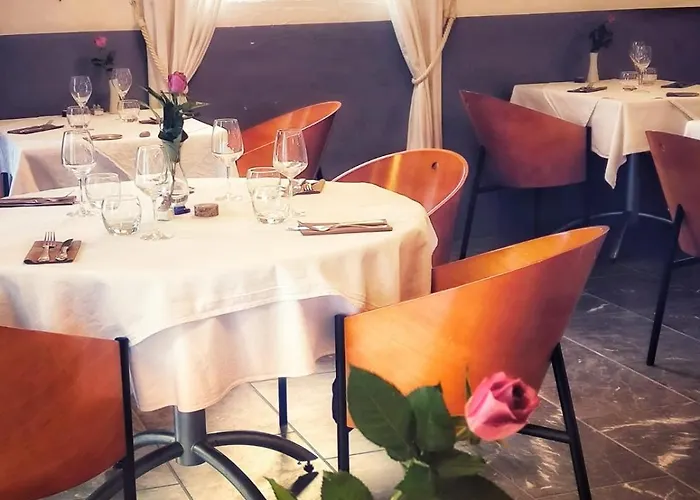 Chateau D'arance Restaurant Espace Bien-etre 3*