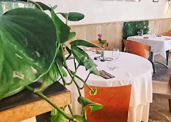 Hotell Chateau D'arance Restaurant Espace Bien-etre