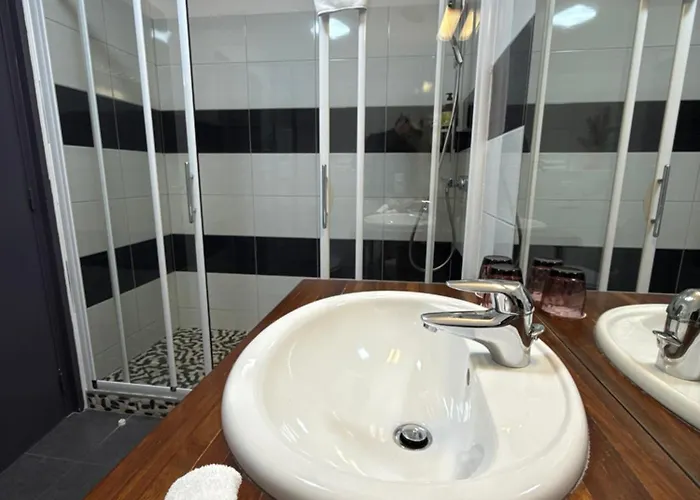 Chateau D'arance Restaurant Espace Bien-etre Hotell Cette-Eygun
